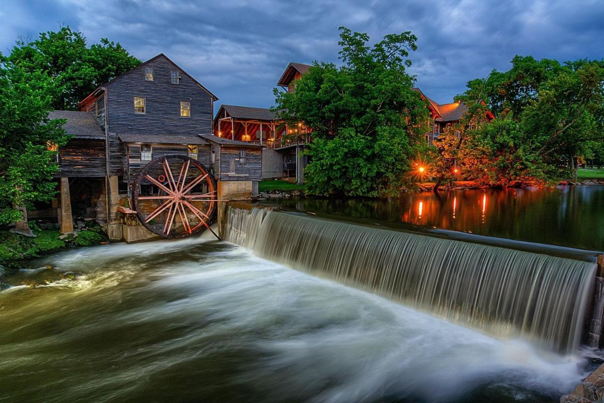 Glori'S Retreat, Game Room, 1089 Of Free Attraction Tickets For Each Paid Day, Dollywood And More Pigeon Forge Esterno foto
