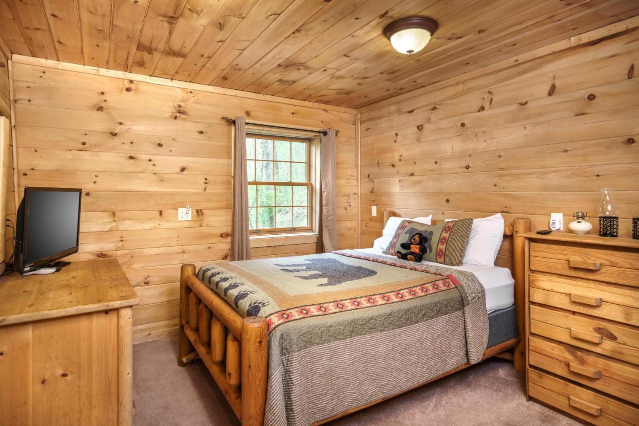 Glori'S Retreat, Game Room, 1089 Of Free Attraction Tickets For Each Paid Day, Dollywood And More Pigeon Forge Esterno foto