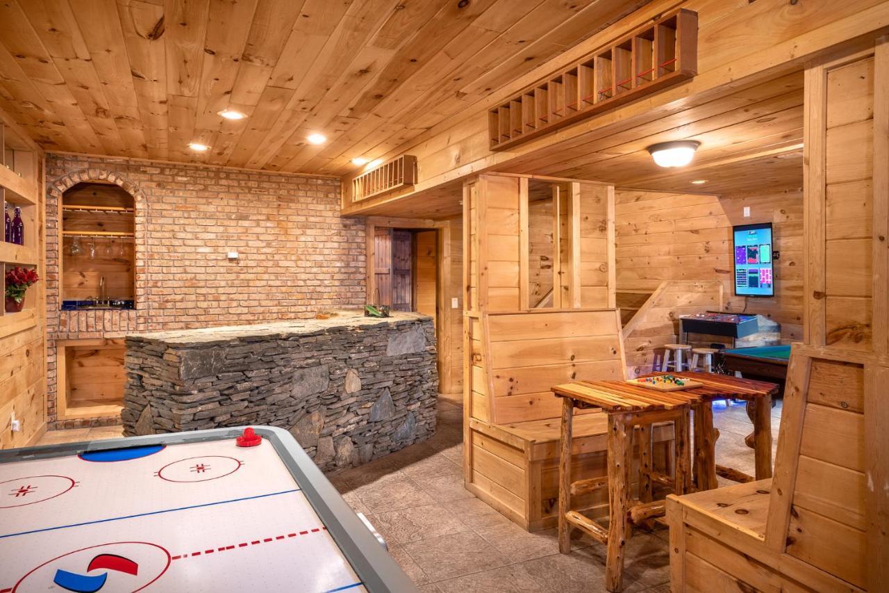 Glori'S Retreat, Game Room, 1089 Of Free Attraction Tickets For Each Paid Day, Dollywood And More Pigeon Forge Esterno foto